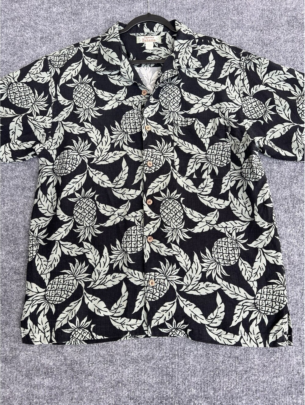 Tommy Bahama Shirt L Silk Hawaiian Pineapple Button Up Short Sleeve Mens L.